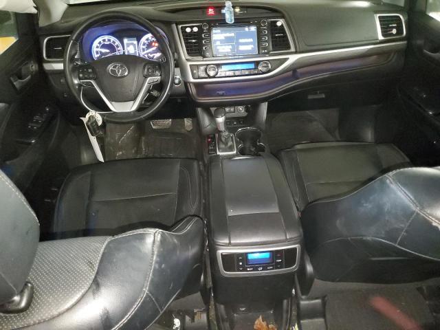  TOYOTA HIGHLANDER 2017 Черный