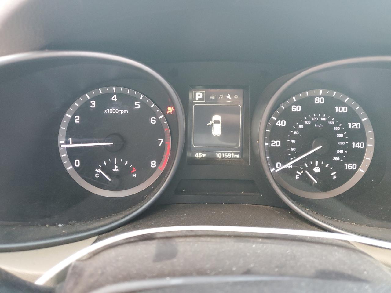 2018 Hyundai Santa Fe - Image 9