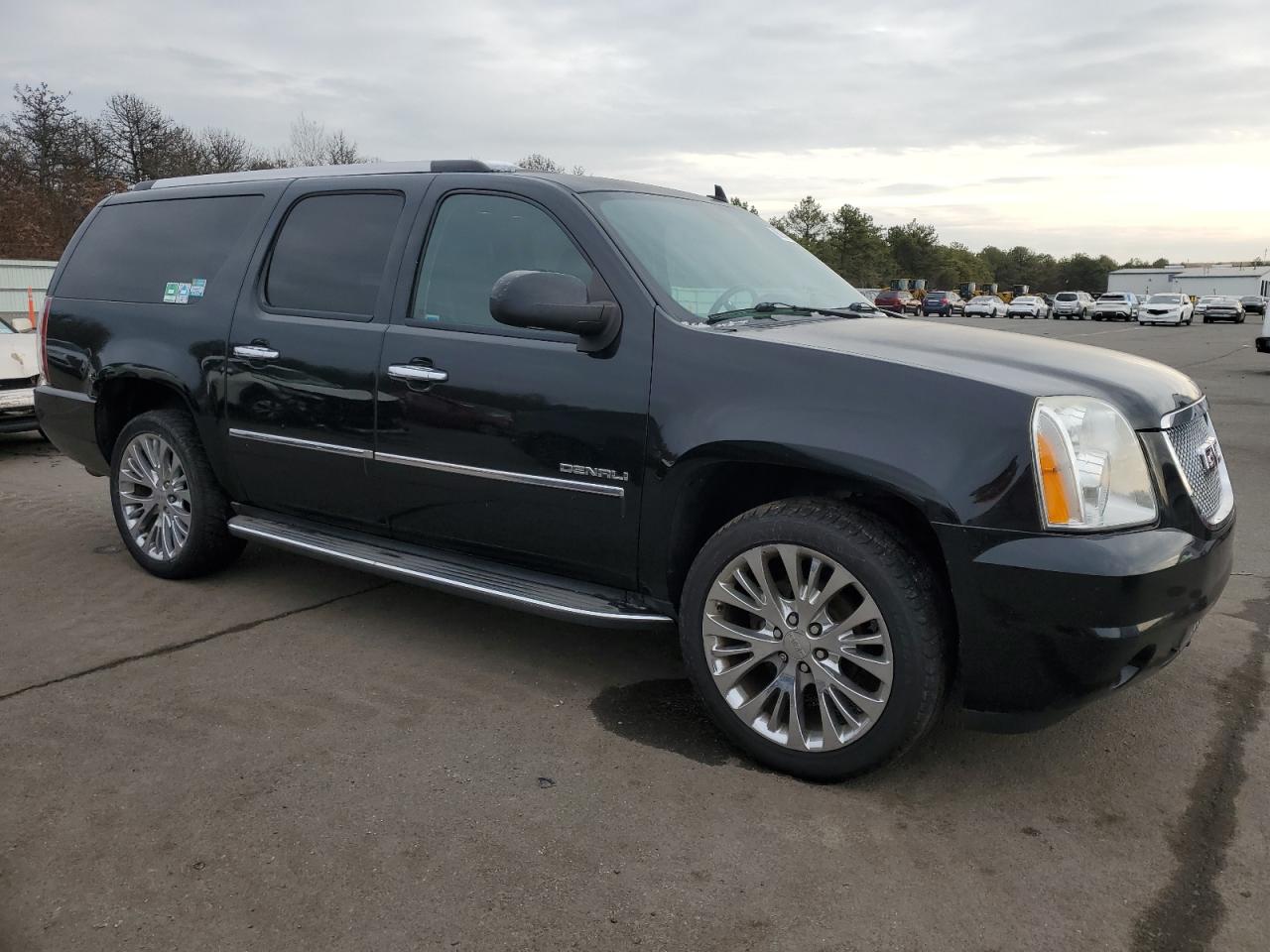 VIN 1GKS2MEF2DR253852 2013 GMC YUKON no.4