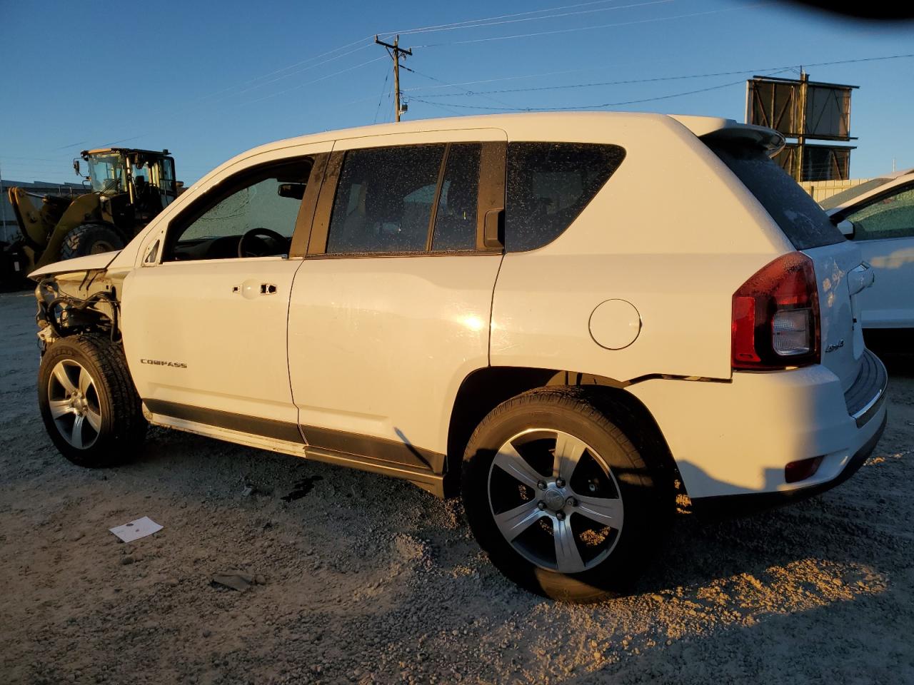 VIN 1C4NJDEB5HD192203 2017 JEEP COMPASS no.2