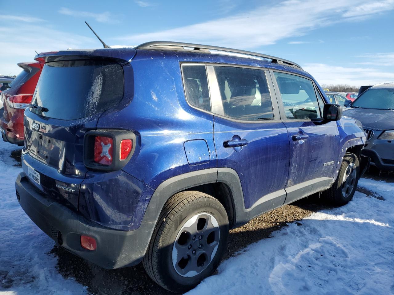 VIN ZACCJBAT3GPE03540 2016 JEEP RENEGADE no.3