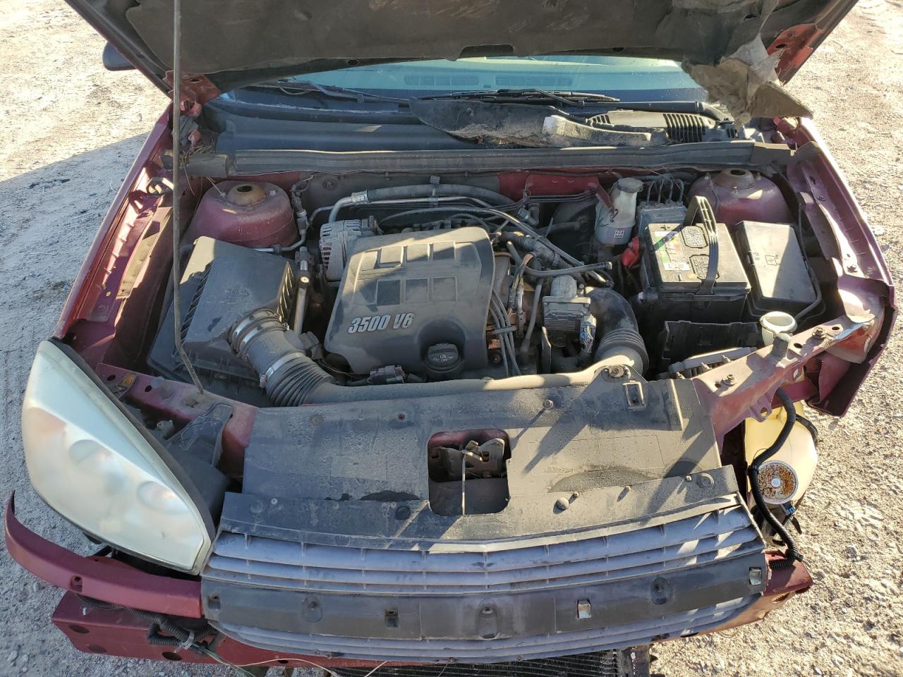 2005 Chevrolet Malibu - Image 13