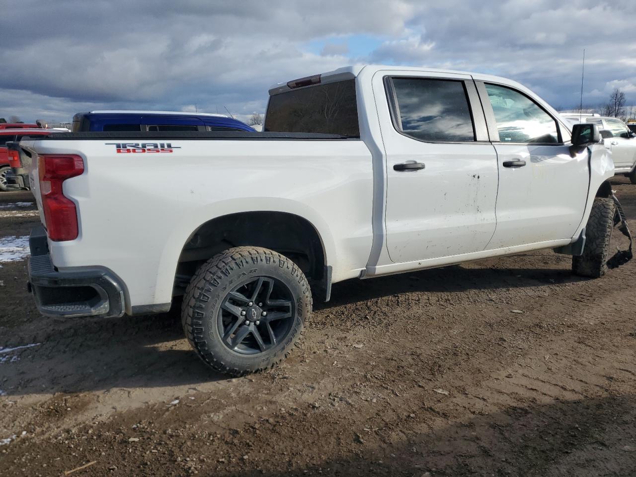 2023 Chevrolet Silverado - Image 3