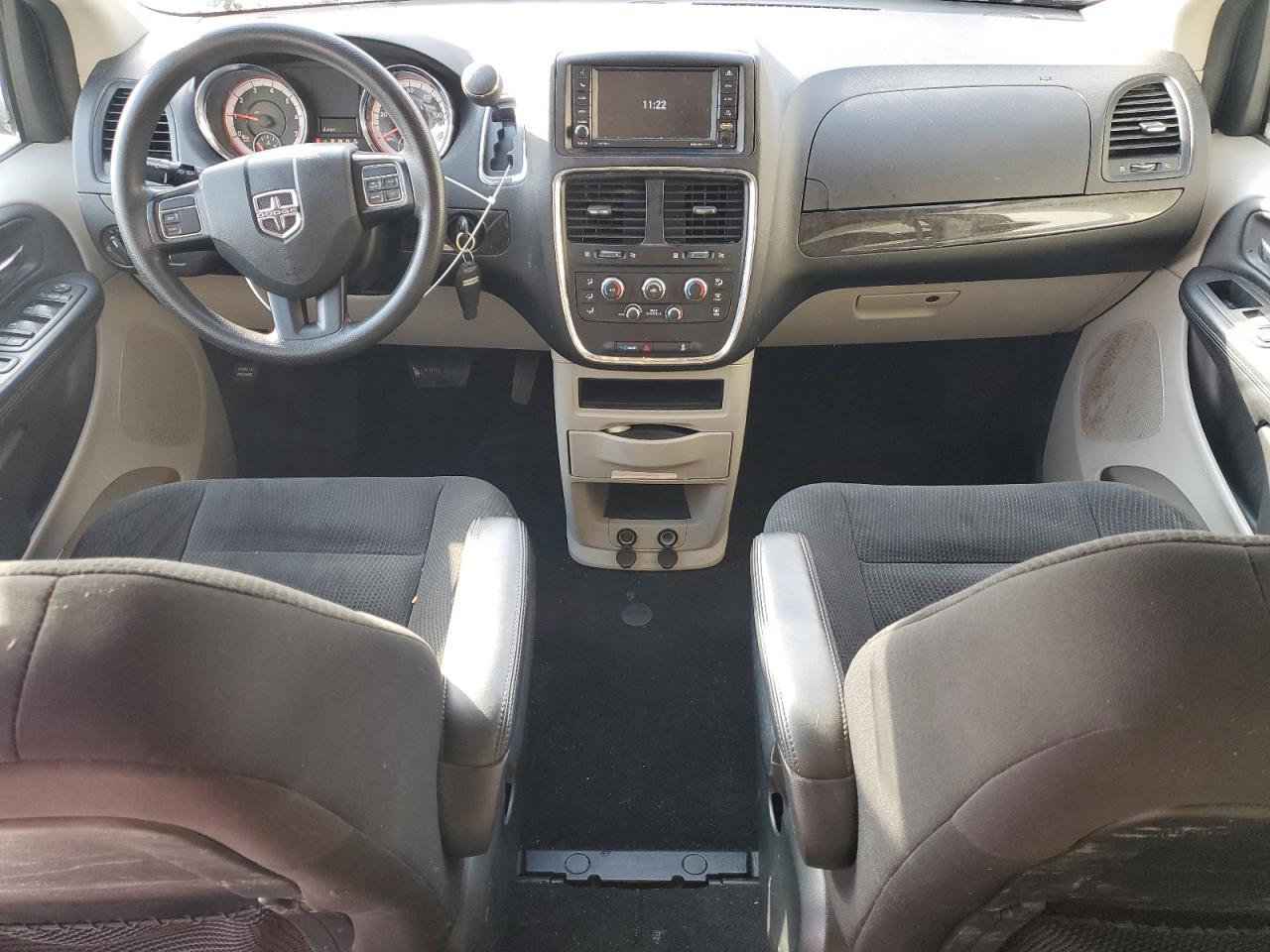 2018 Dodge Caravan - Image 8