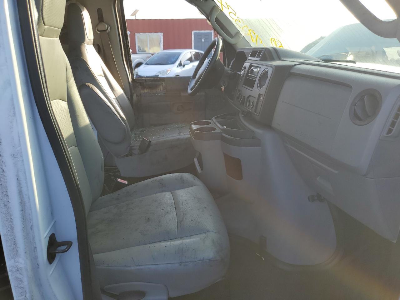 2013 Ford Econoline - Image 7
