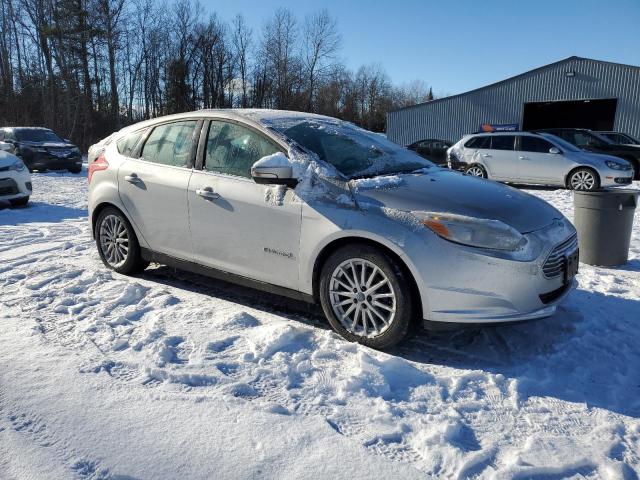  FORD FOCUS 2012 Silver