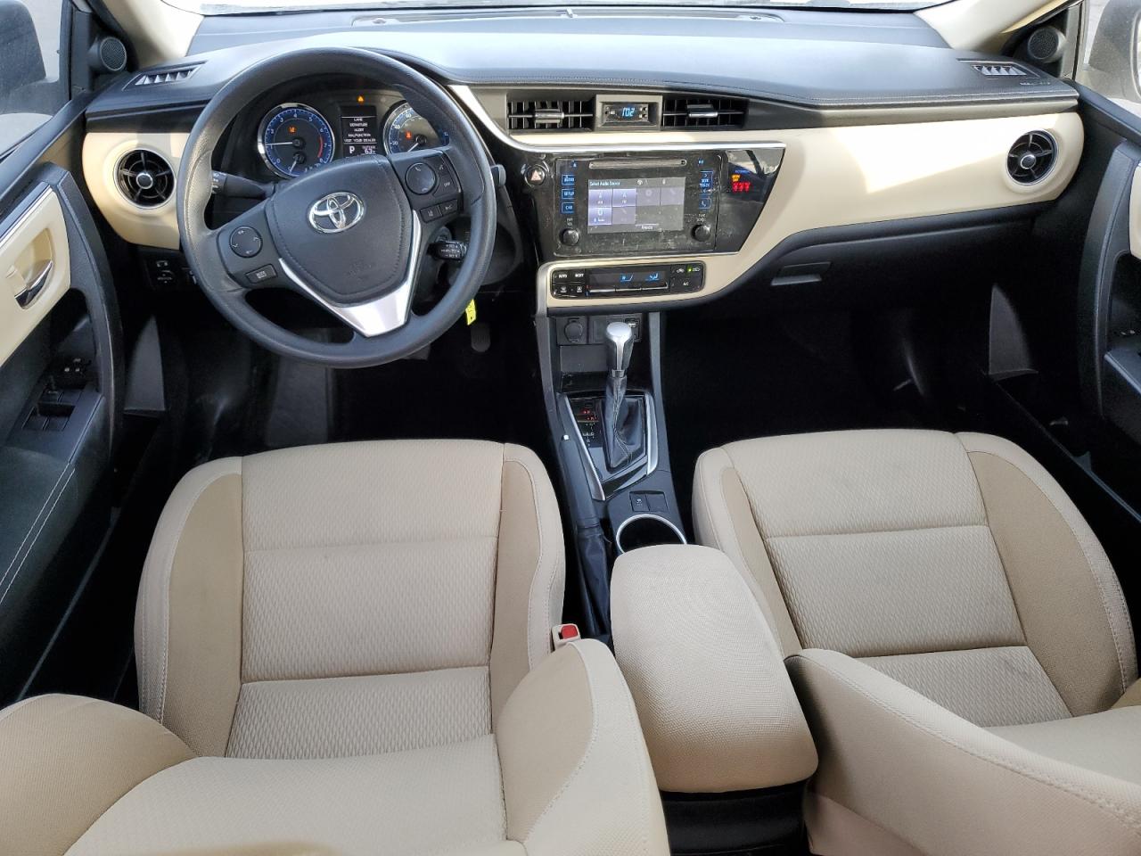 VIN 5YFBURHEXJP838450 2018 TOYOTA COROLLA no.8