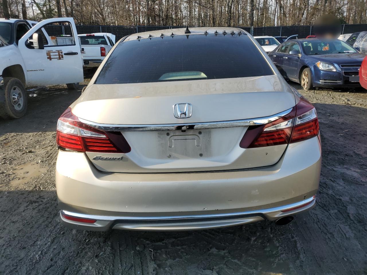 2017 Honda Accord - Image 6