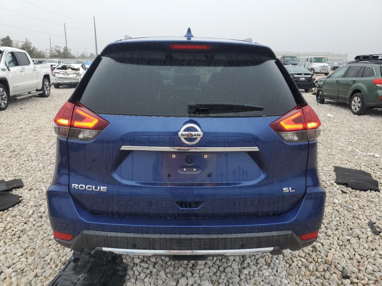 2020 Nissan Rogue - Image 6