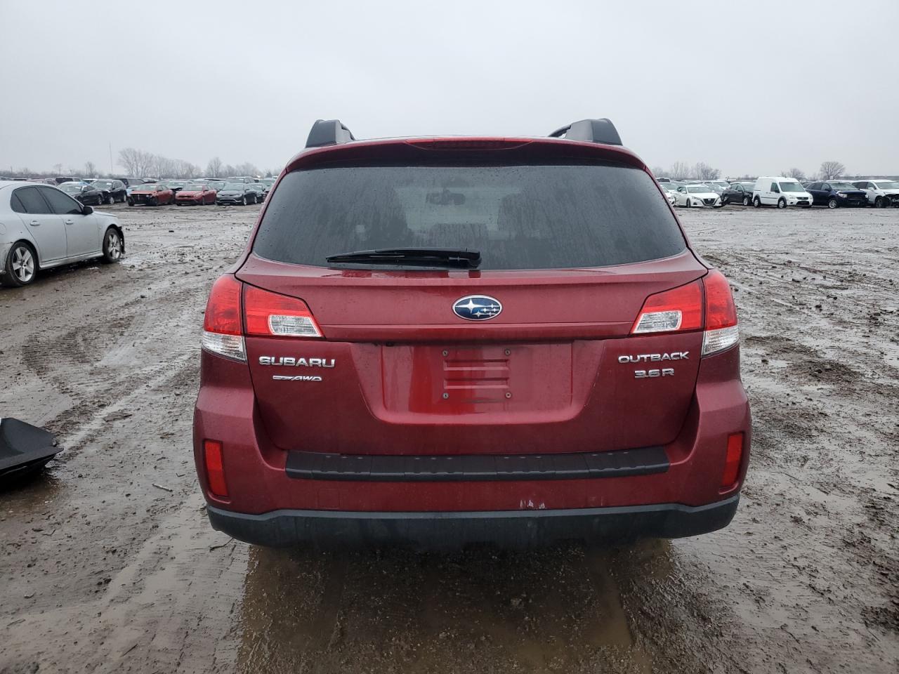 2011 Subaru Outback - Image 6
