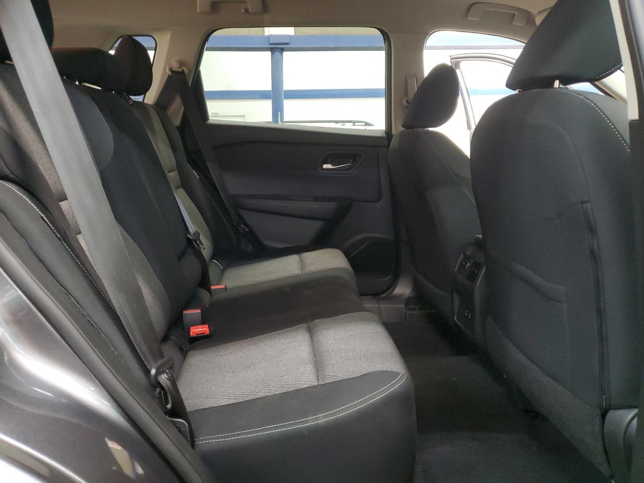 2024 Nissan Rogue - Image 11