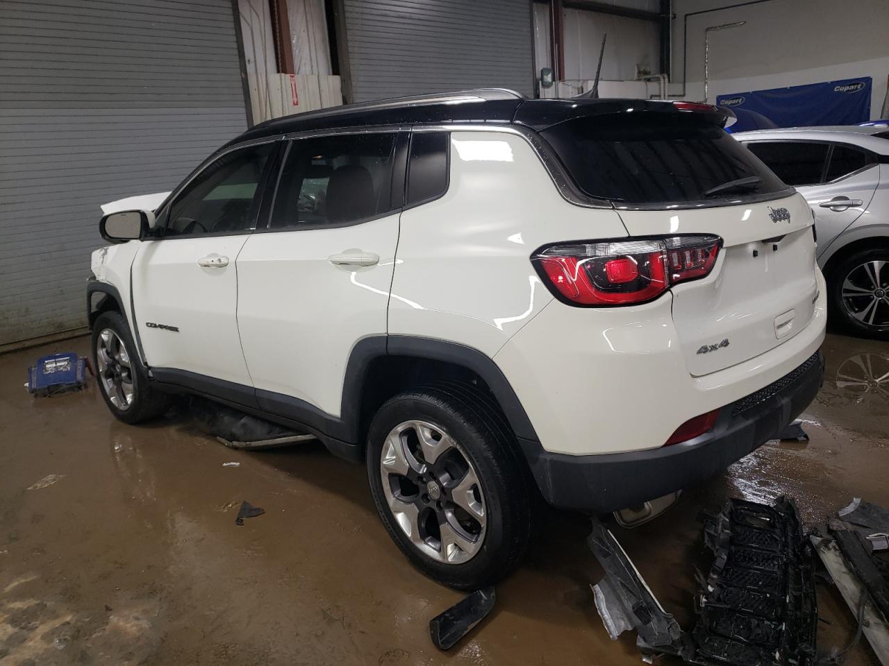 2019 Jeep Compass - Image 2
