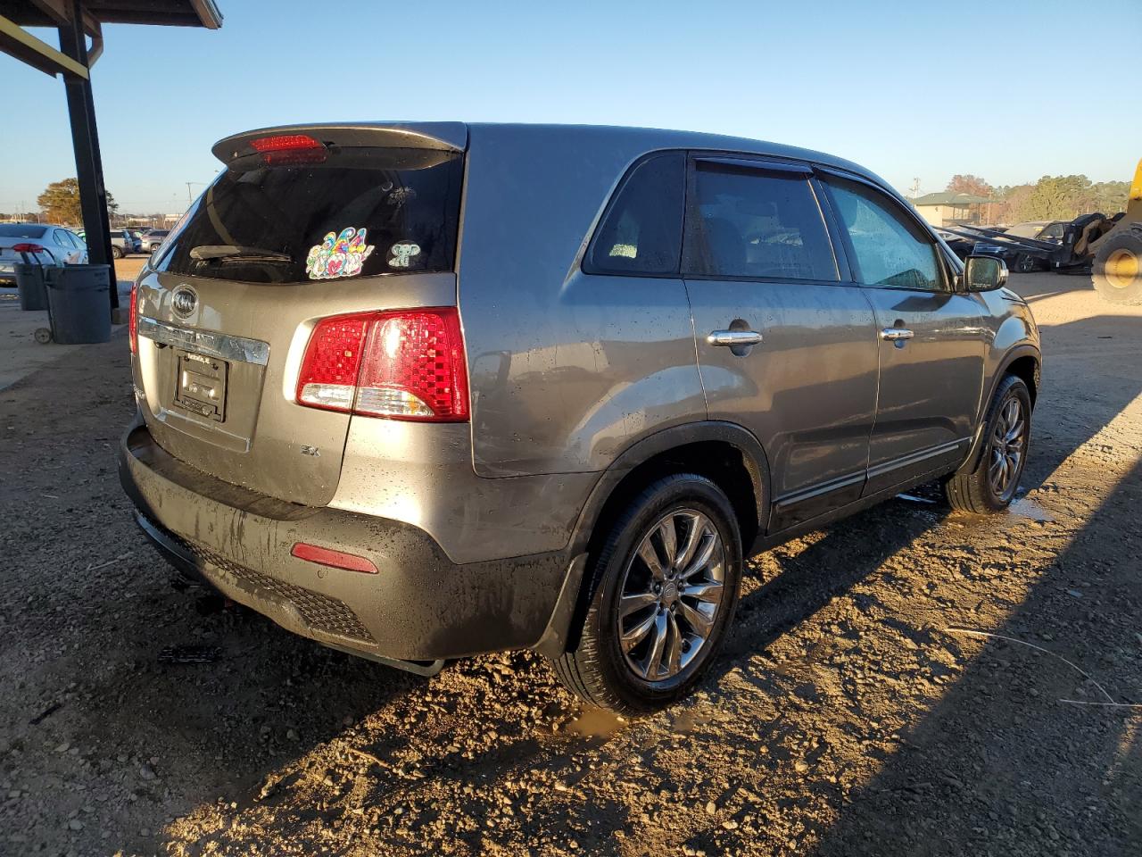 2011 Kia Sorento - Image 3