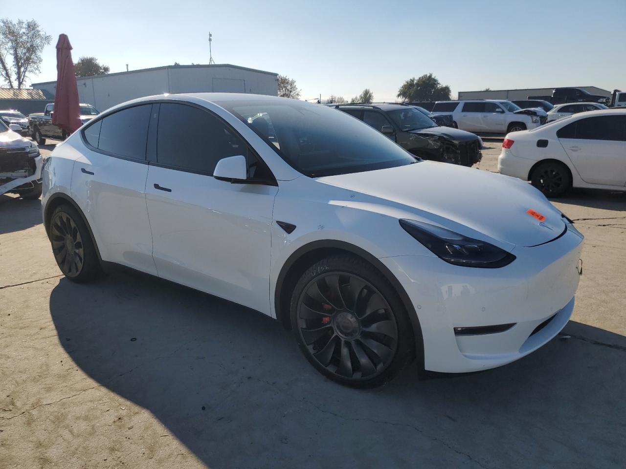 VIN 5YJYGDEF4MF216007 2021 TESLA MODEL Y no.4