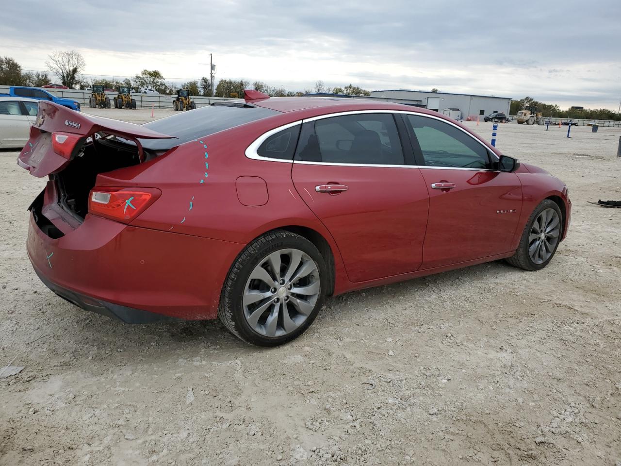 2016 Chevrolet Malibu - Image 3