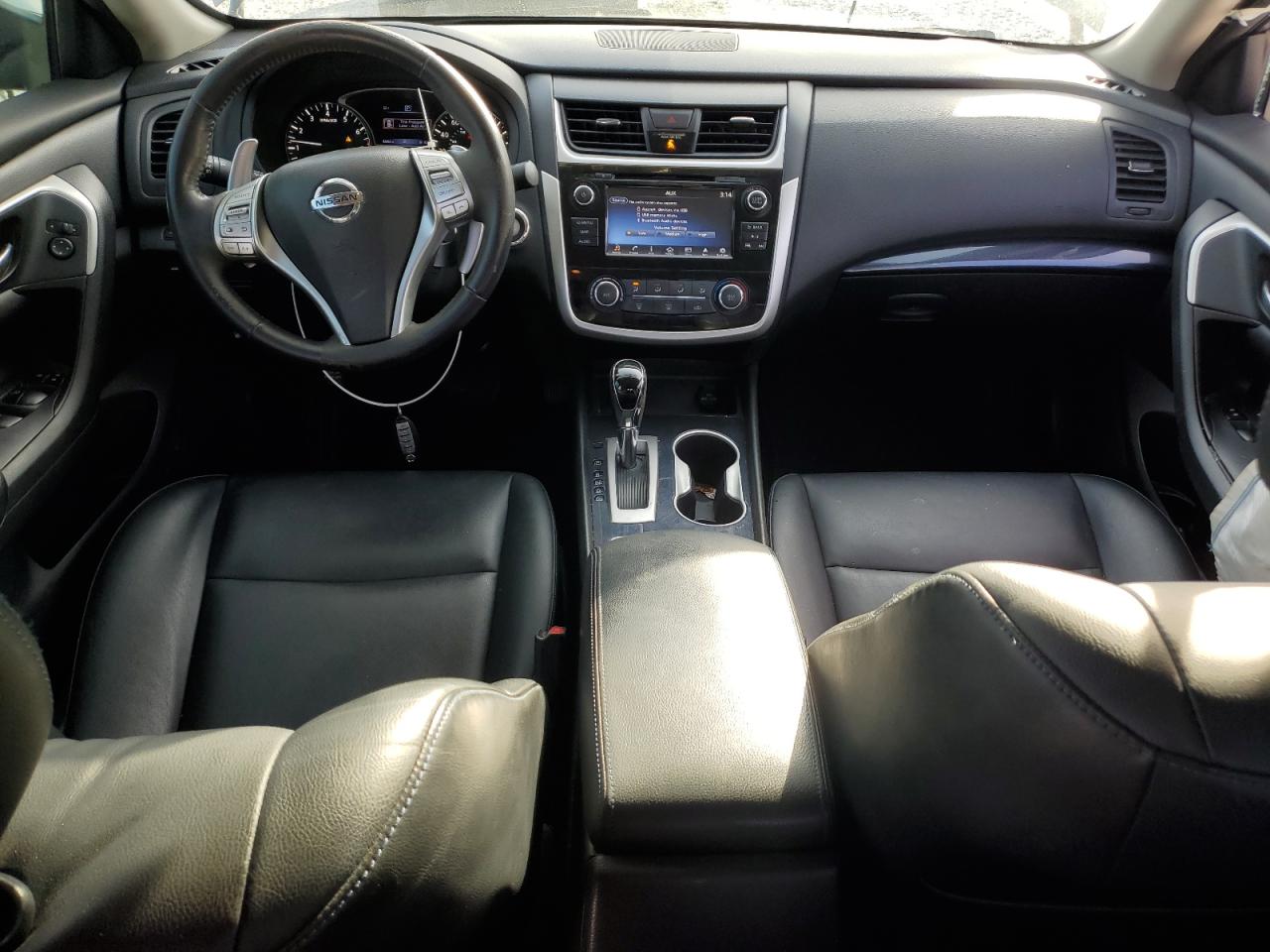 2018 Nissan Altima - Image 8