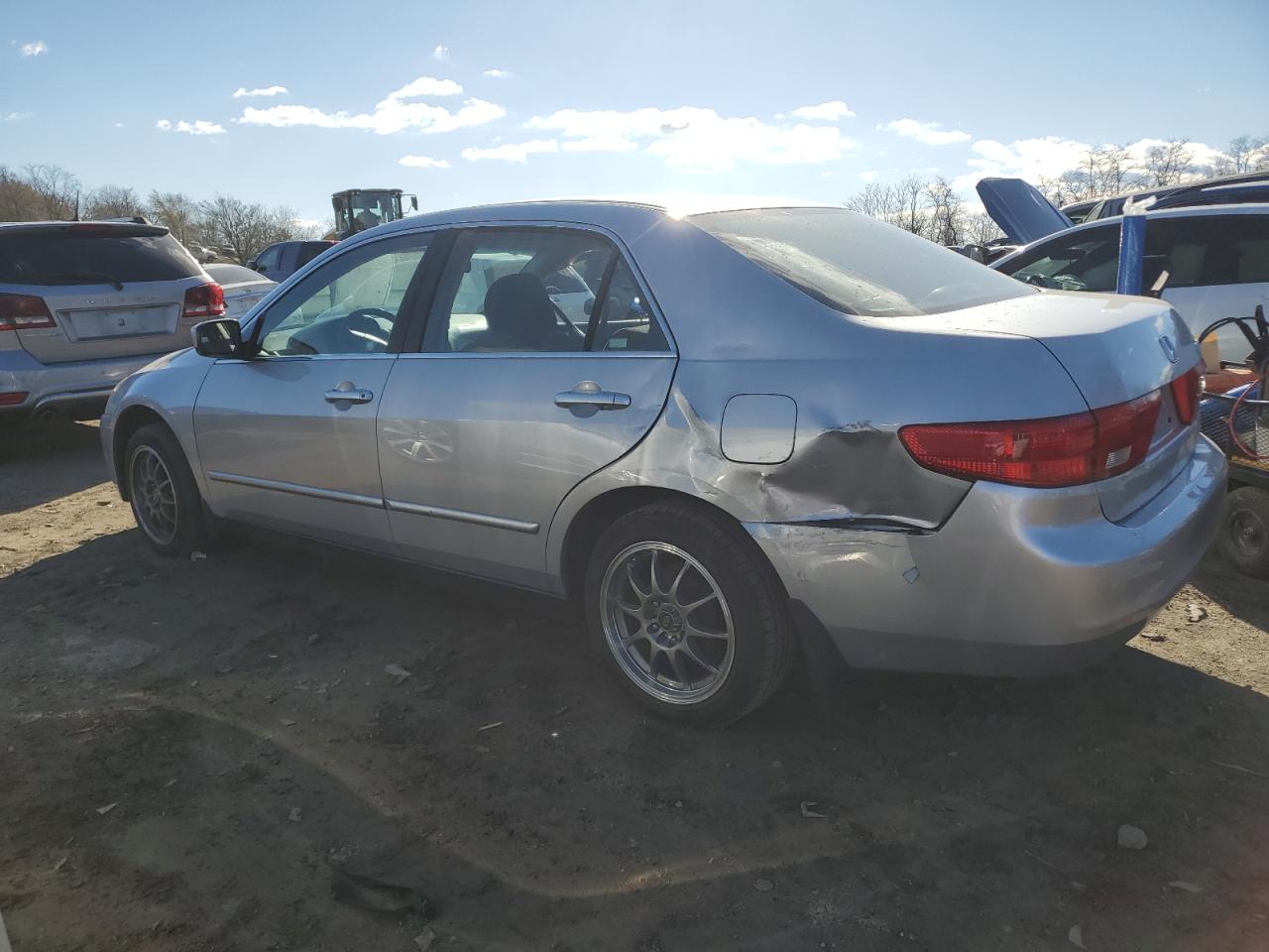2005 Honda Accord - Image 2