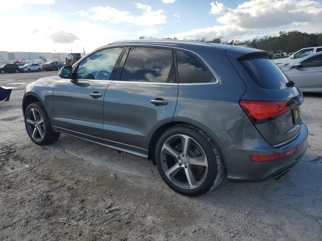 VIN WA1DGAFP3FA021221 2015 AUDI Q5 no.2