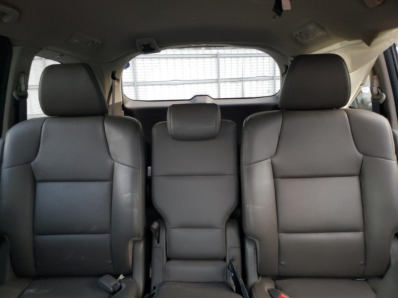 2014 Honda Odyssey - Image 10