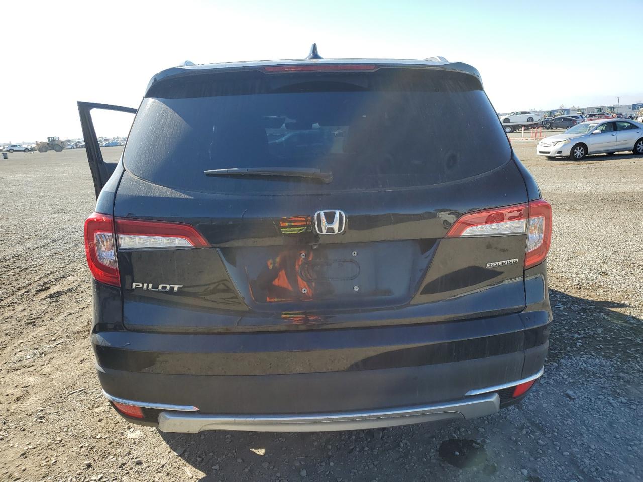 VIN 5FNYF5H61KB043256 2019 HONDA PILOT no.6