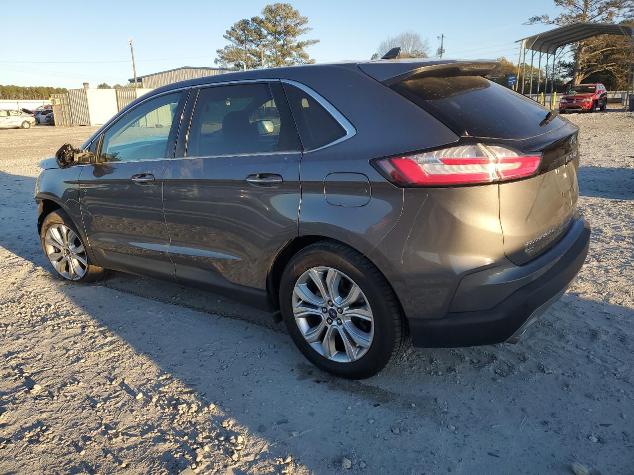 2022 Ford Edge - Image 2
