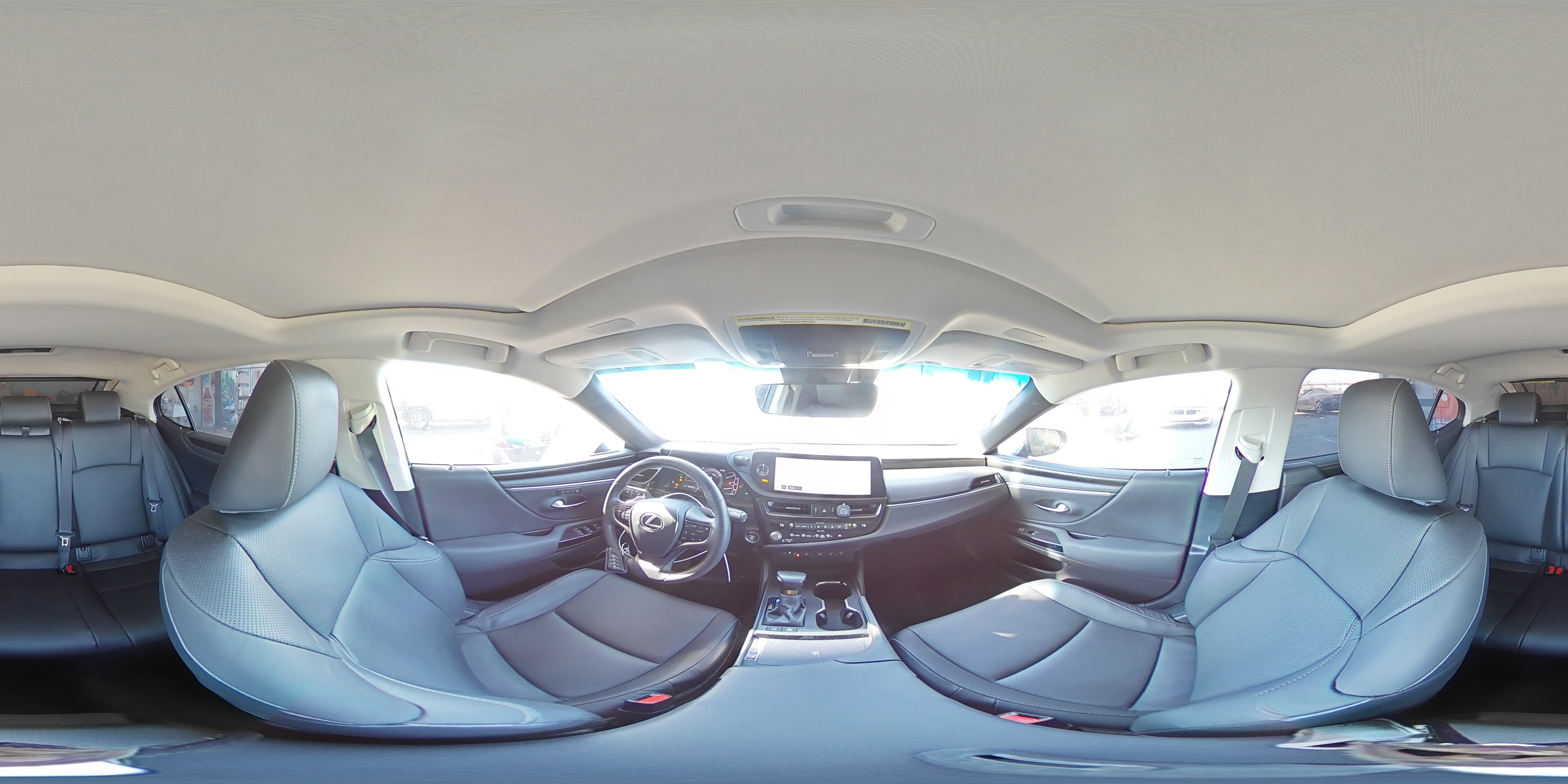 2024 Lexus ES - Image 12
