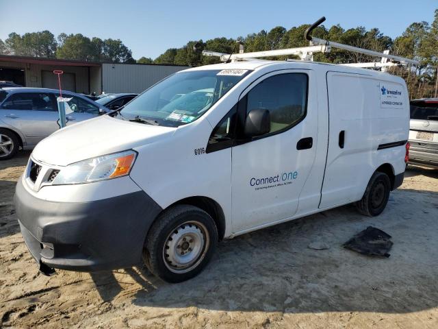 Фургоны NISSAN NV 2015 Белы