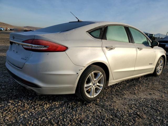  FORD FUSION 2018 Серебристый