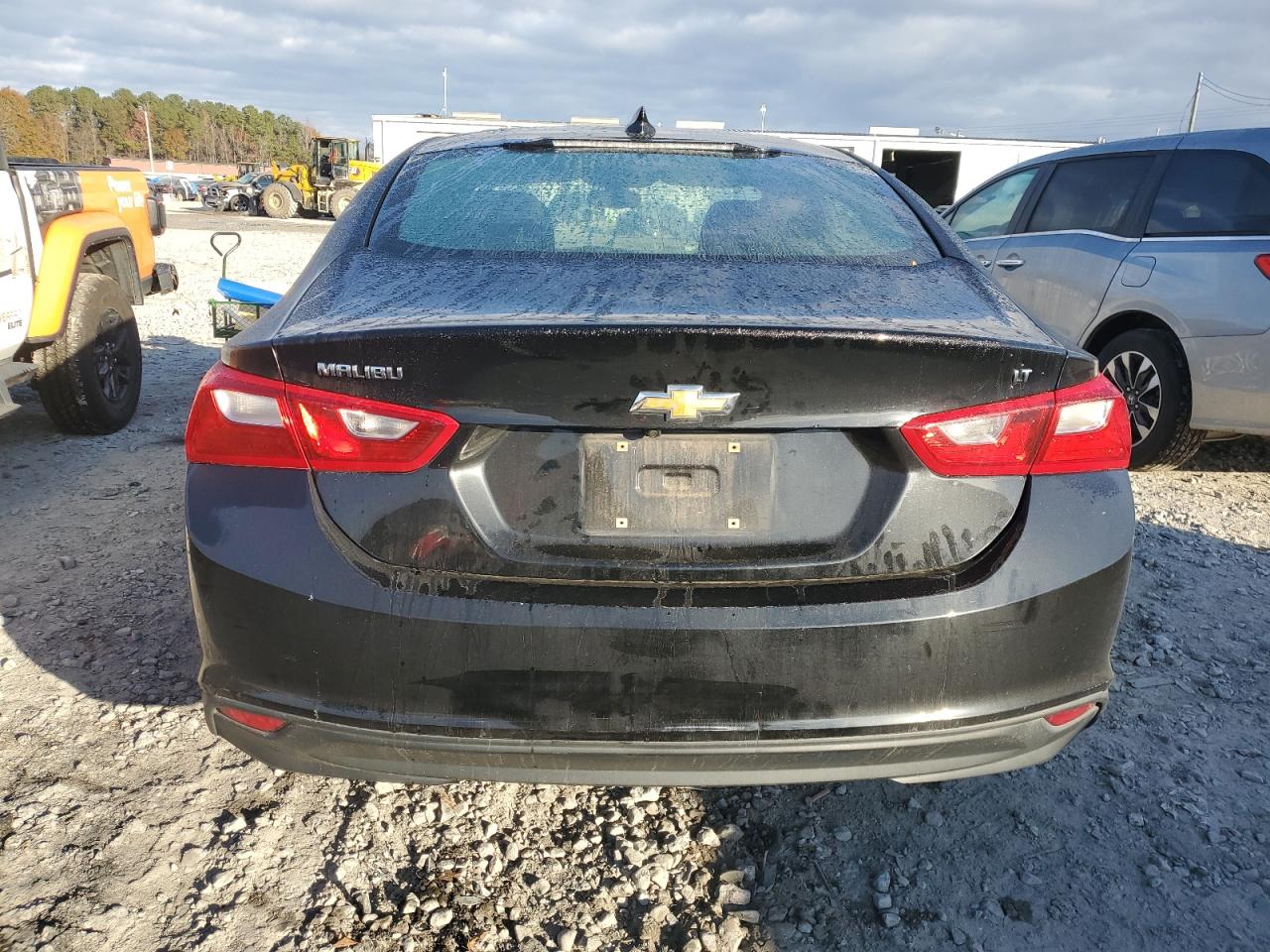 2018 Chevrolet Malibu - Image 6