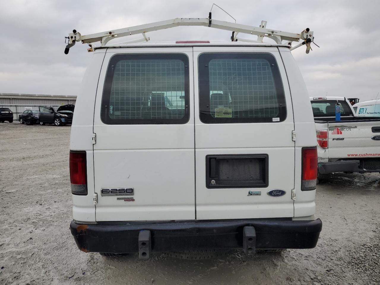 2013 Ford Econoline - Image 6