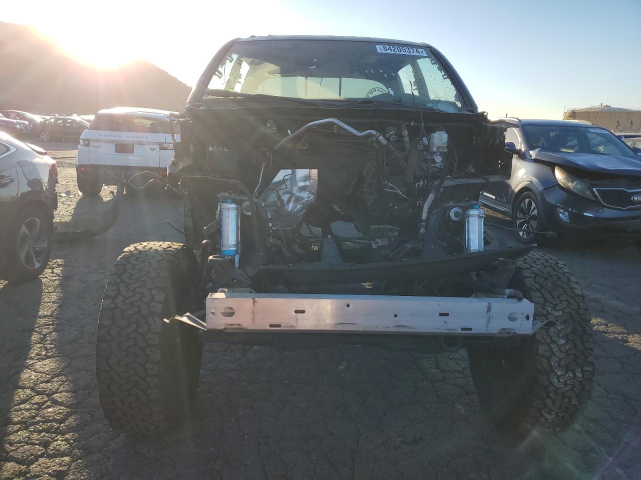 2017 Toyota Tacoma - Image 5