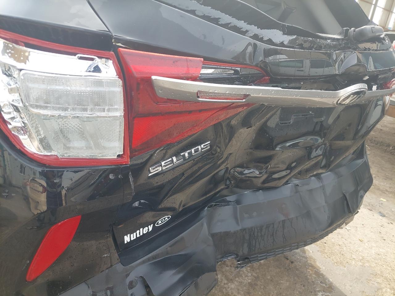 KNDEPCAA5M7044390 - 2021 KIA SELTOS - #86228064