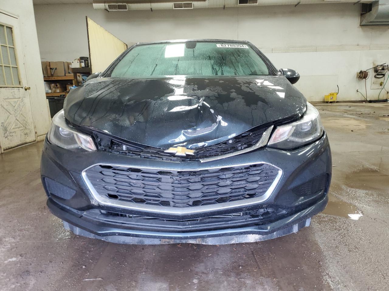 2017 Chevrolet Cruze - Image 5