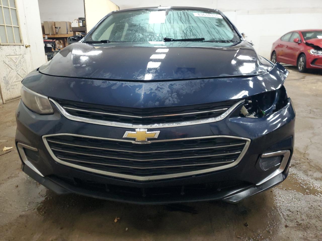 VIN 1G1ZB5ST9JF221724 2018 CHEVROLET MALIBU no.5