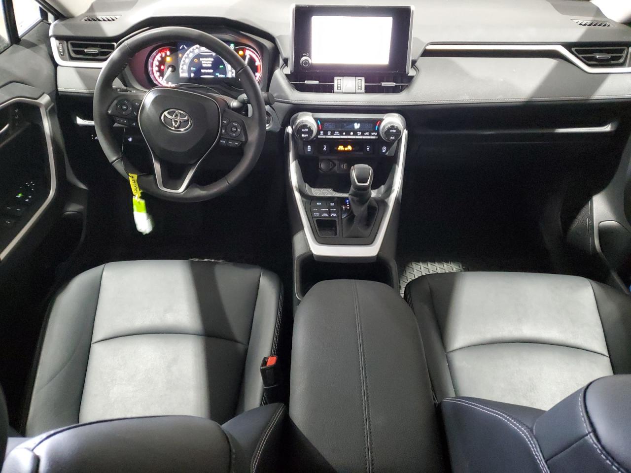VIN: 2T3R1RFV9PW335100 2023 TOYOTA RAV4