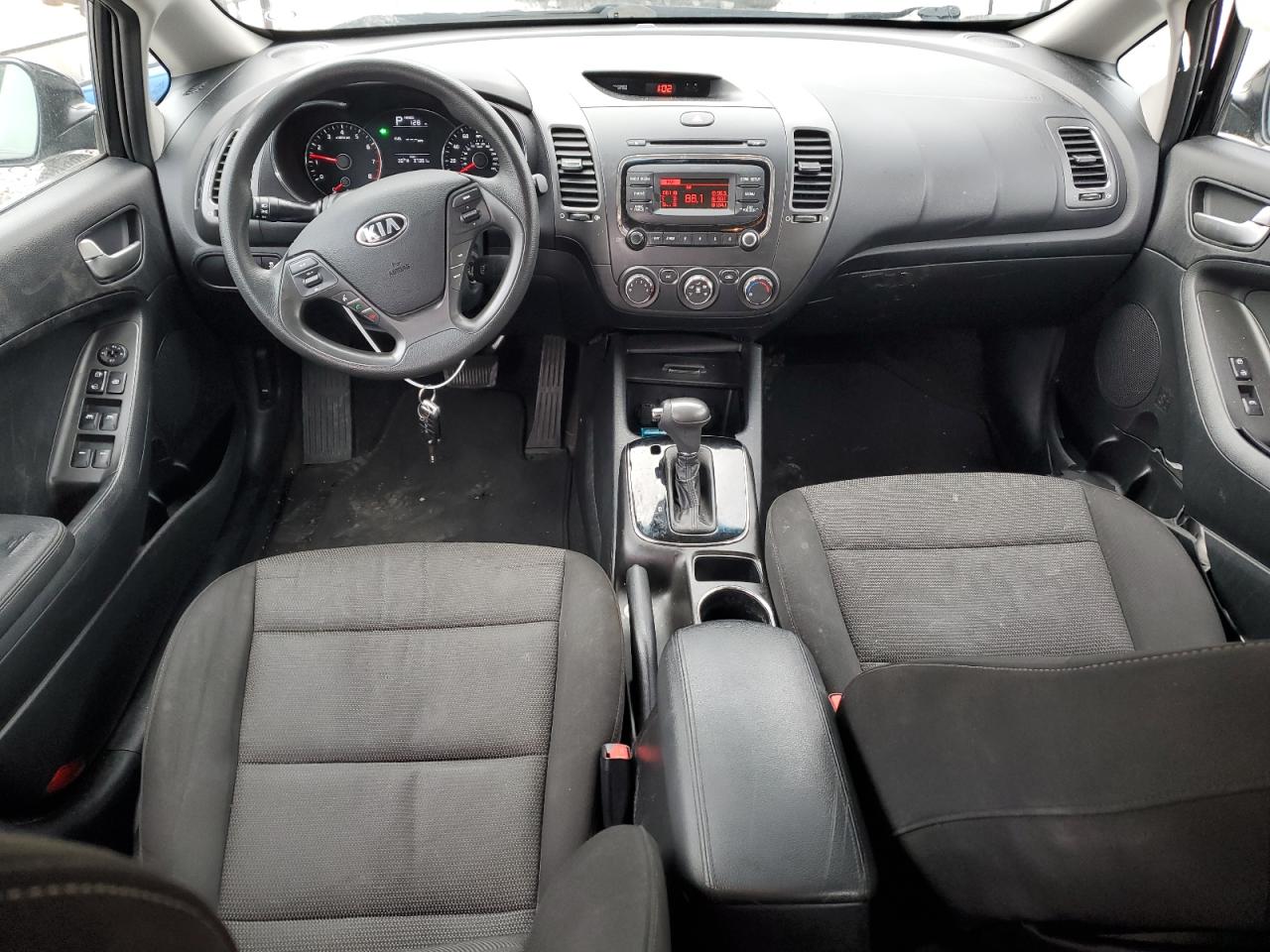 2018 Kia Forte - Image 8