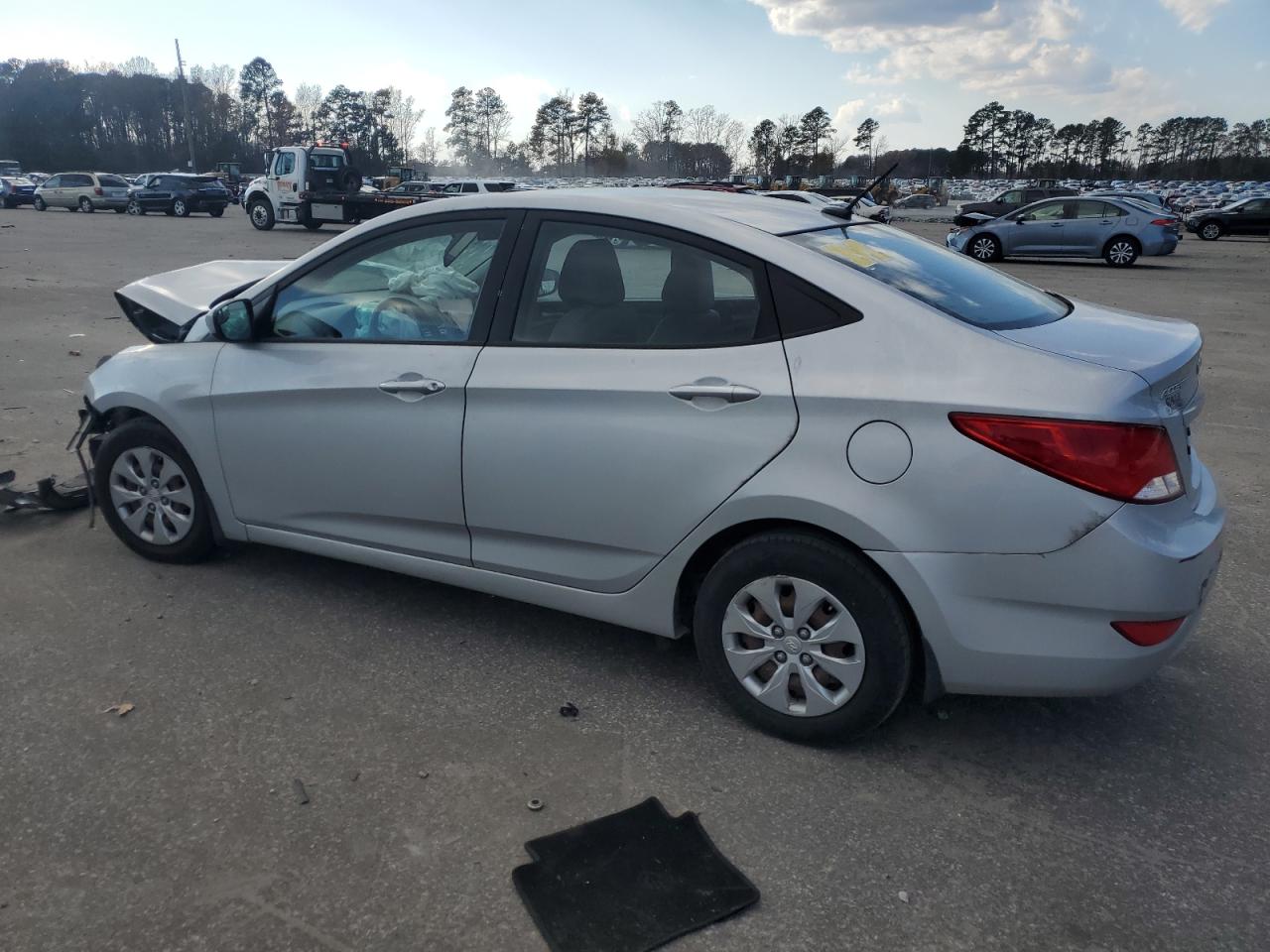 VIN KMHCT4AE5FU847163 2015 HYUNDAI ACCENT no.2