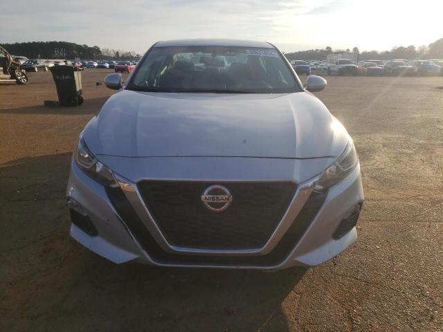  NISSAN ALTIMA 2019 Srebrny