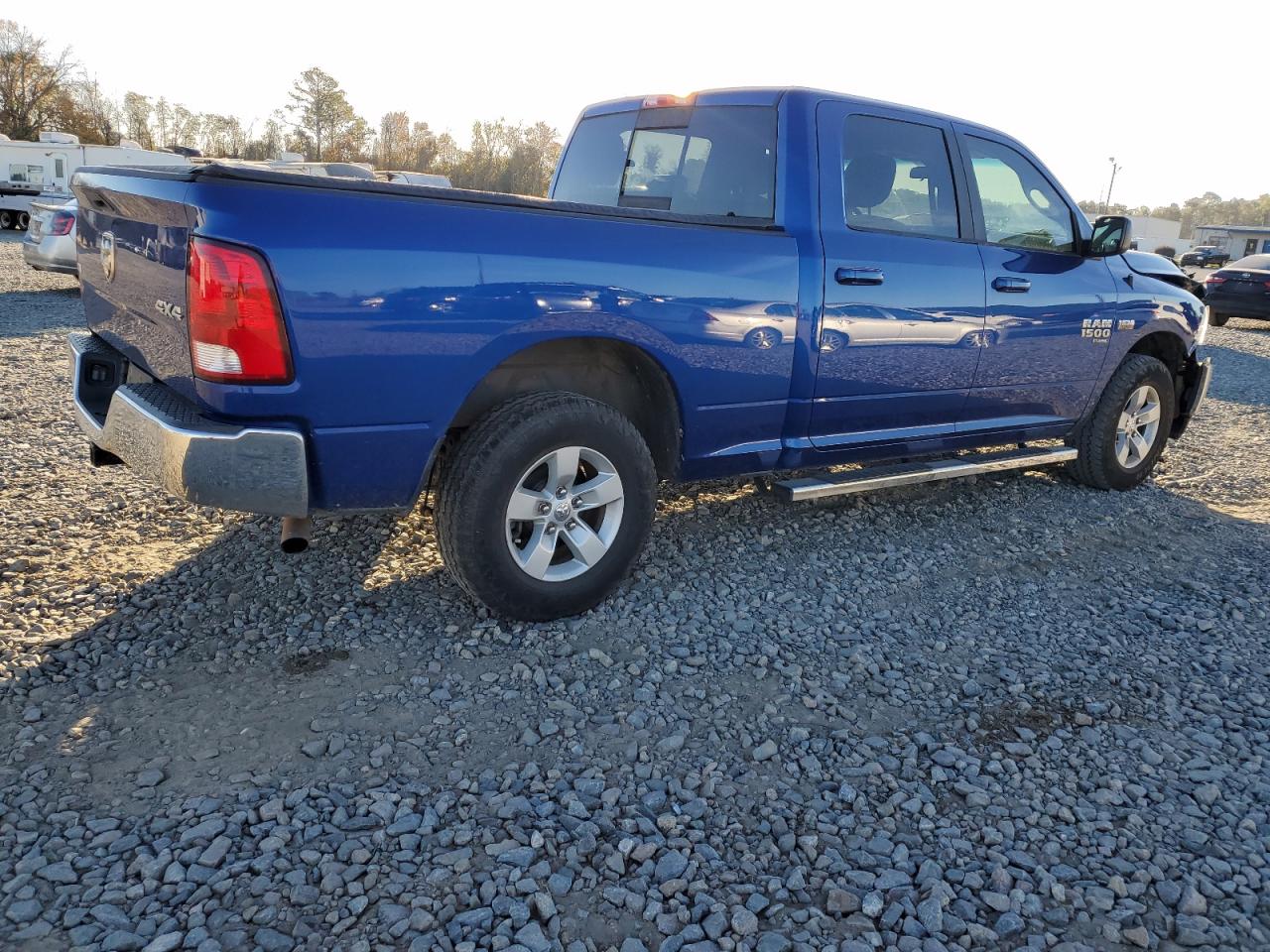 2019 RAM 1500 - Image 3