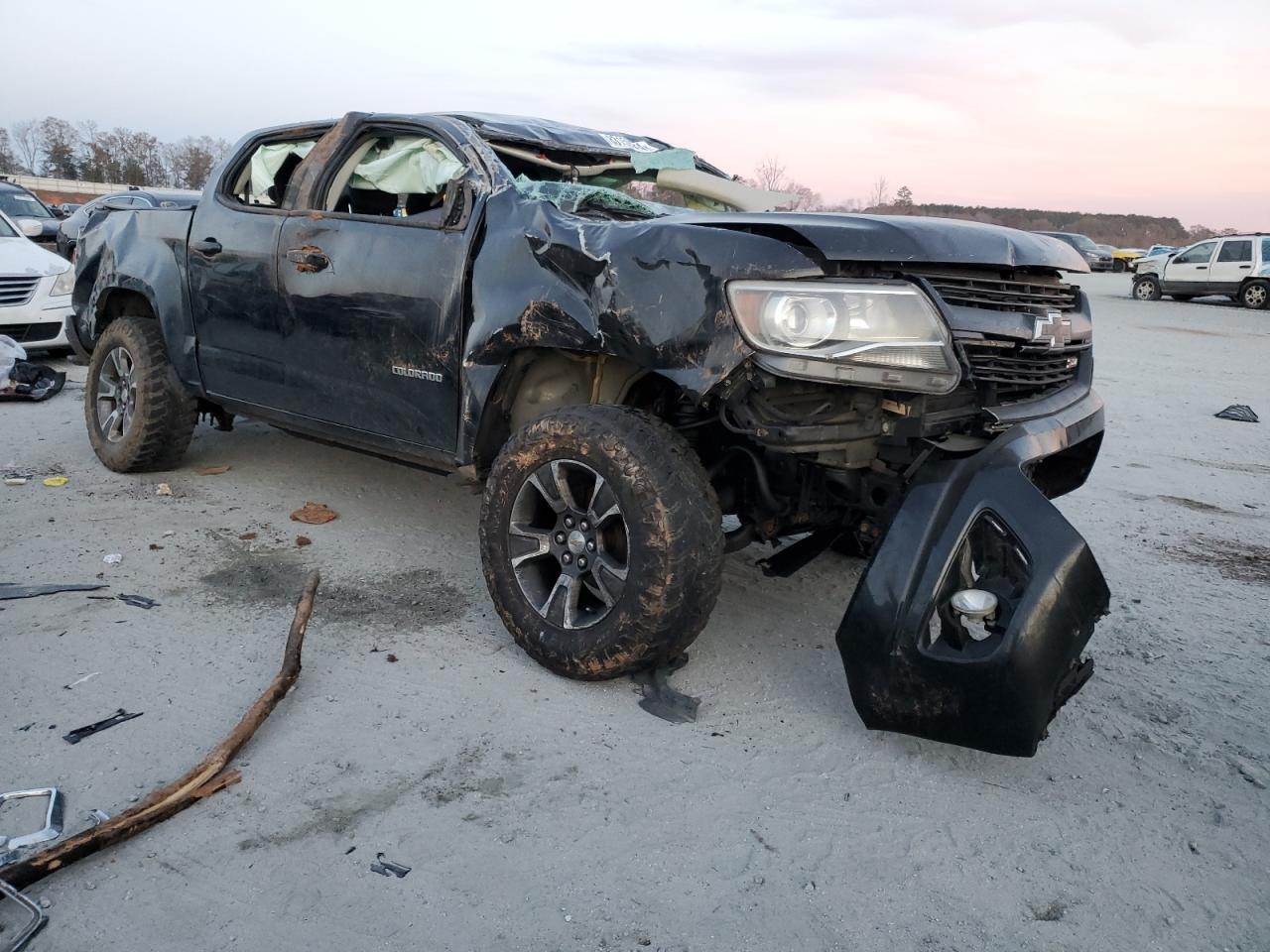 2018 Chevrolet Colorado - Image 4