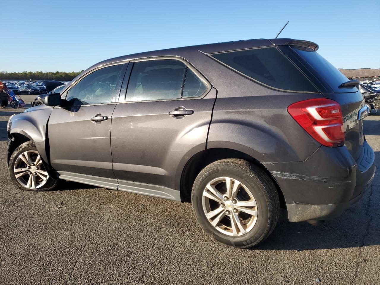 VIN 2GNALBEK8G6253769 2016 CHEVROLET EQUINOX no.2