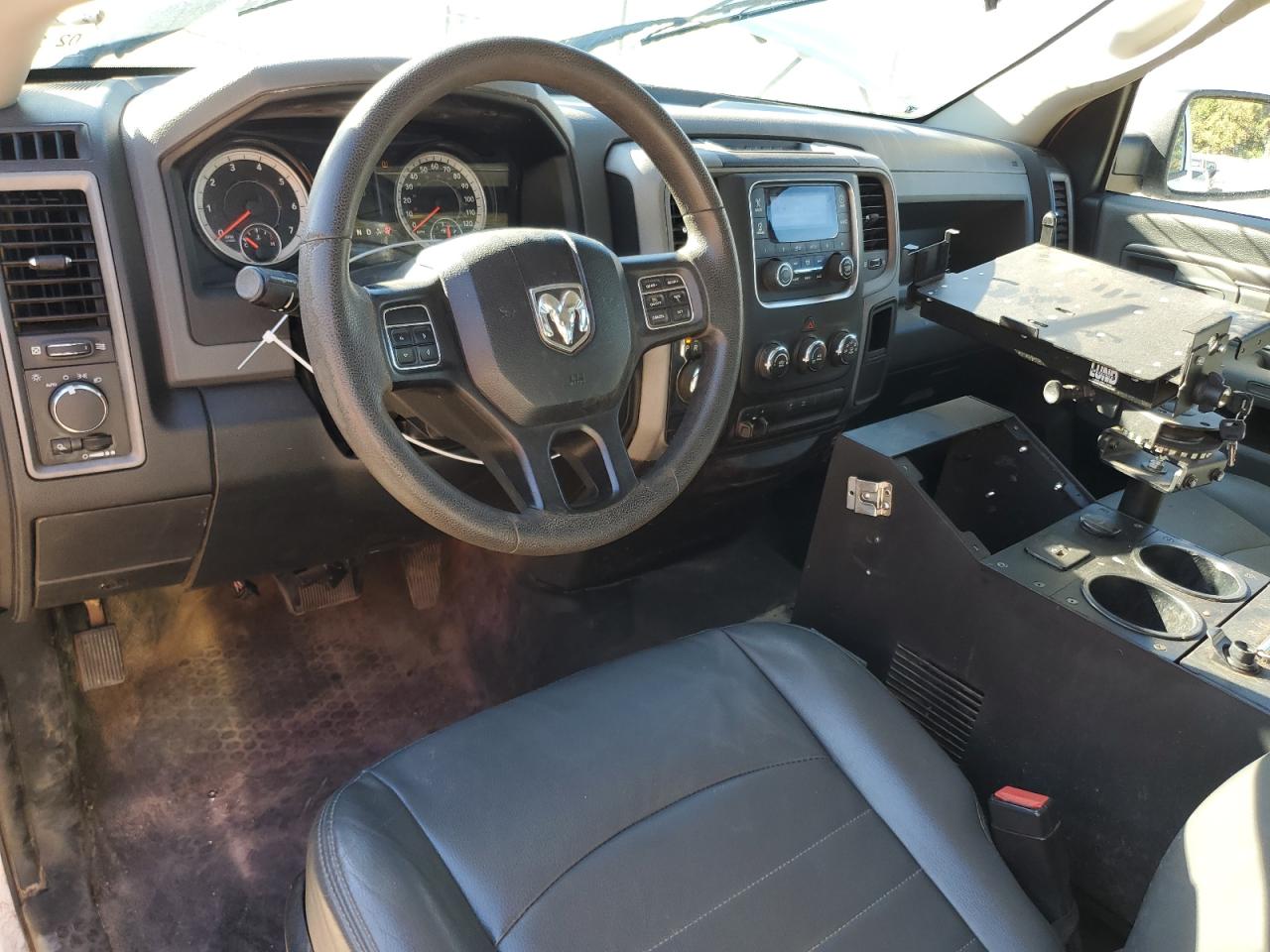 2016 RAM 1500 - Image 8