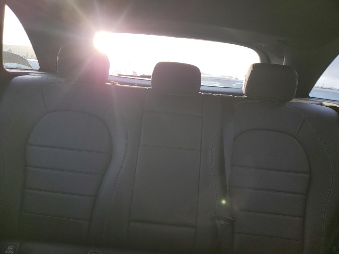 2018 Mercedes-Benz GLC - Image 10