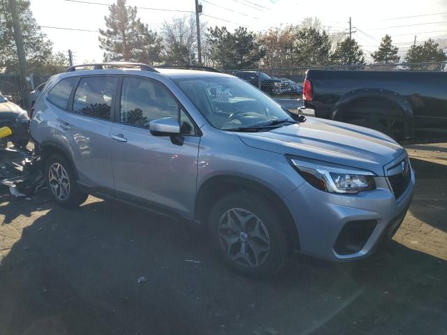  SUBARU FORESTER 2020 Srebrny