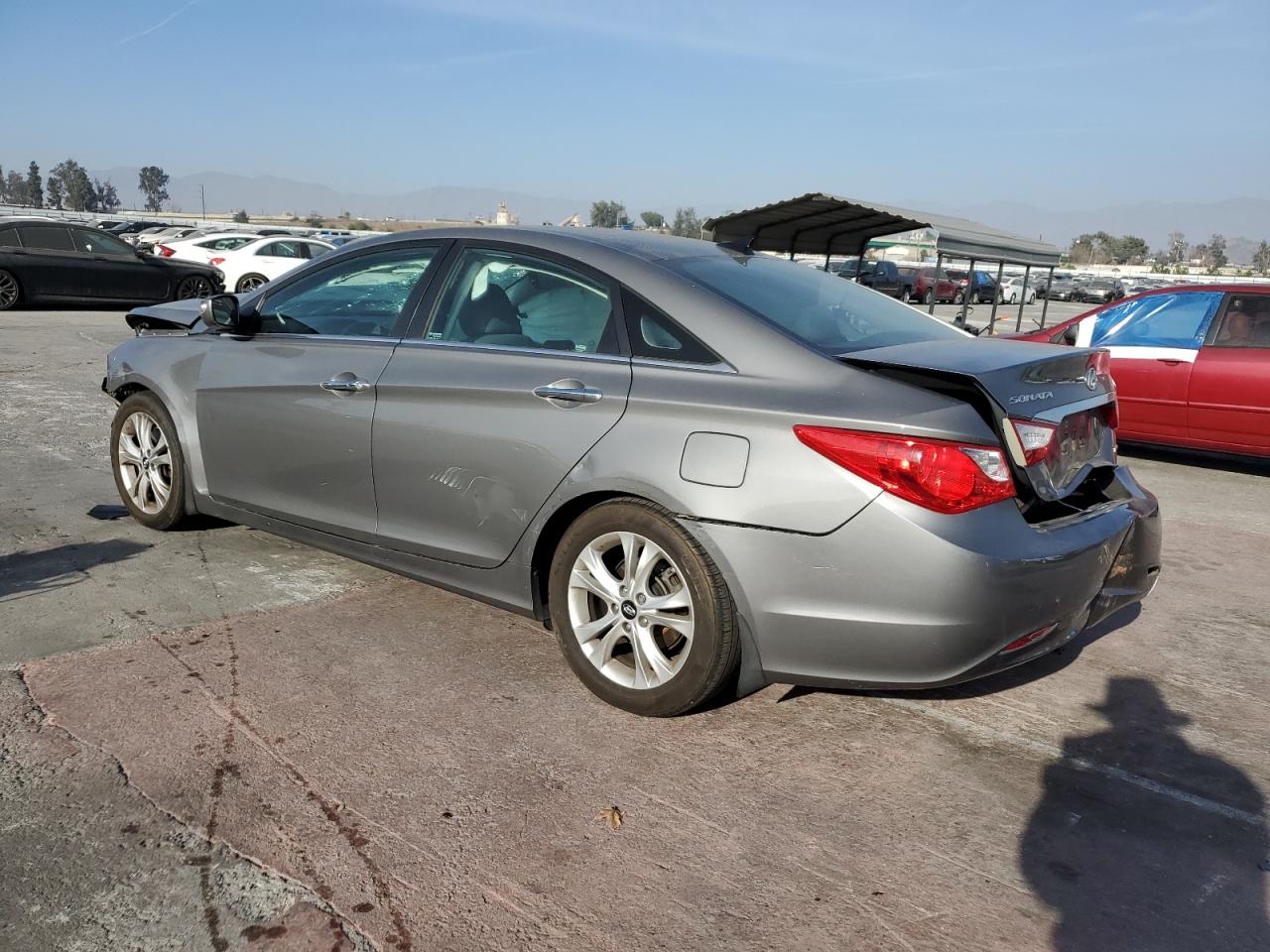 2013 Hyundai Sonata - Image 2