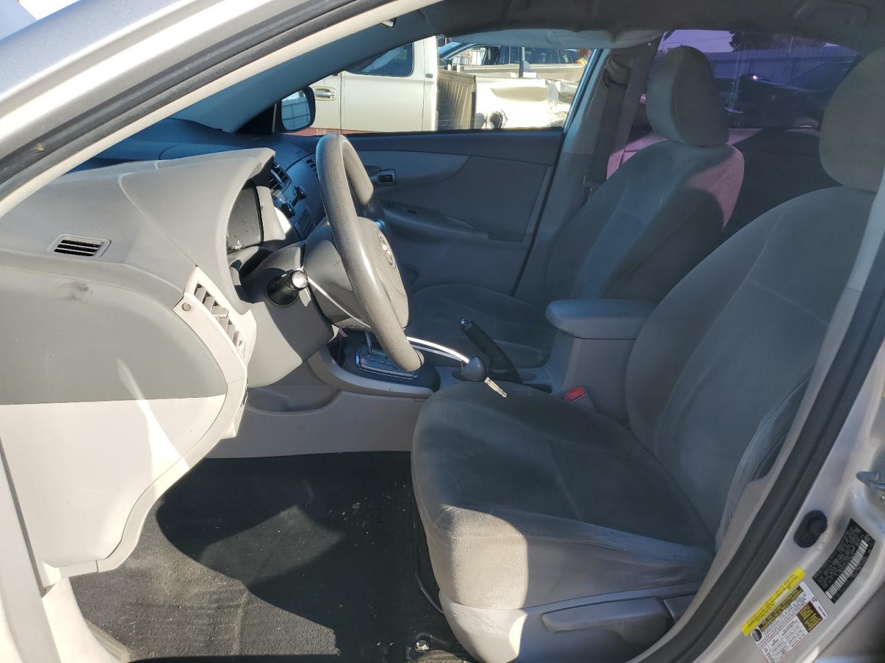 2010 Toyota Corolla - Image 7