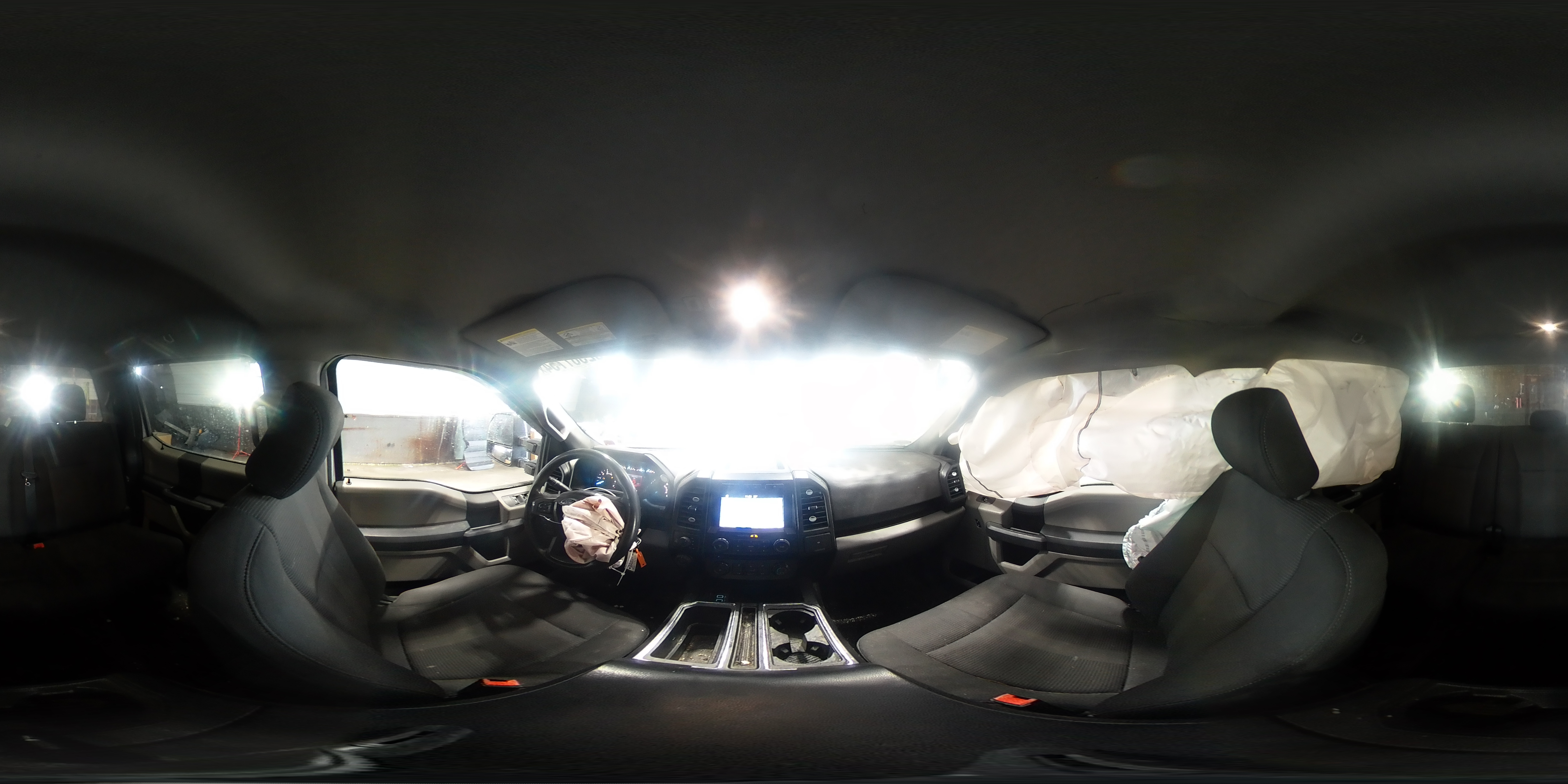 2018 Ford F-150 - Image 12