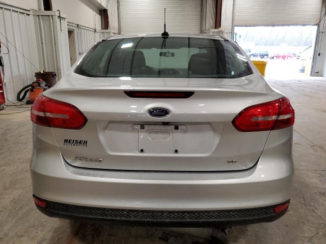  FORD FOCUS 2018 Srebrny