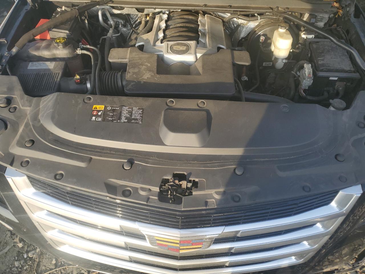2016 Cadillac Escalade - Image 12