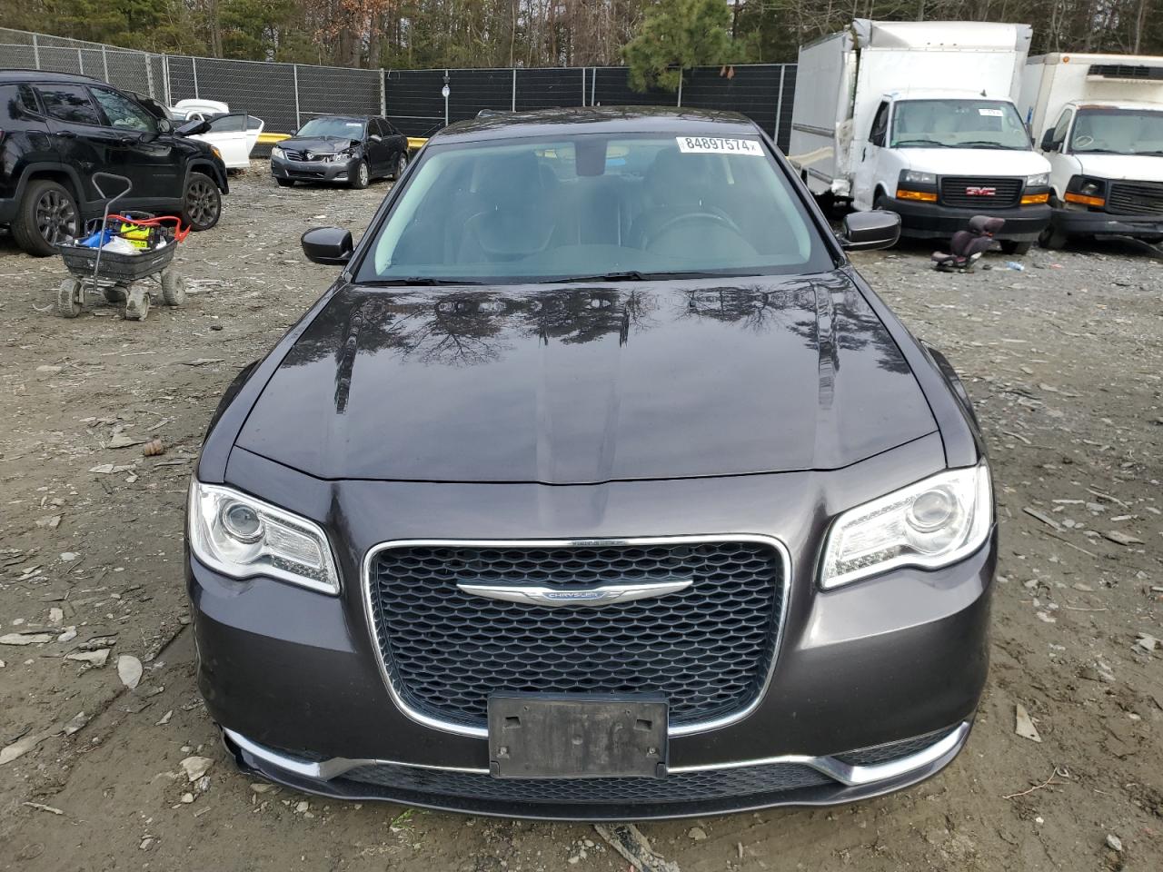 2016 Chrysler 300 - Image 5
